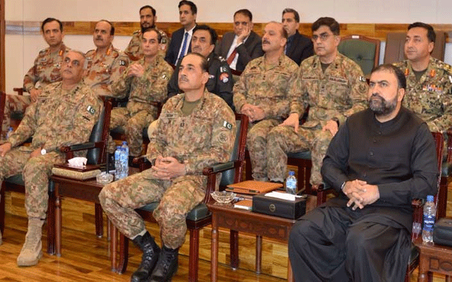 فیلڈ مارشل سید عاصم منیر نے کہا ہے کہ پاک فوج بلوچستان کے عوام کی ترقی و خوشحالی کے لیے کندھے سے کندھا ملا کر کھڑی ہے