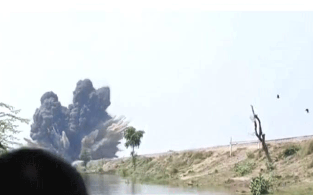 جھنگ اور چنیوٹ کو بچانے کیلئے رواز پل کو توڑنے کا فیصلہ