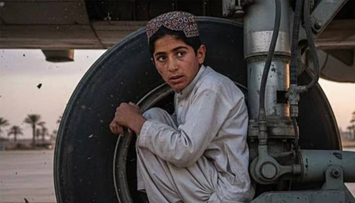 افغانی لڑکاجہاز کےلینڈنگ گیئر میں چھپ کردہلی پہنچ گیا