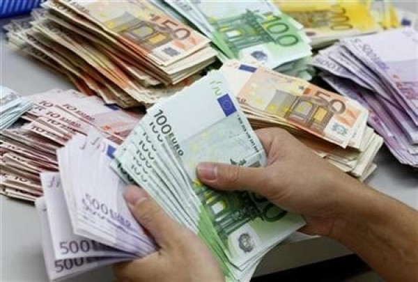 پاکستان نے 500 ملین ڈالر کے یوروبانڈ کی بروقت ادائیگی کردی