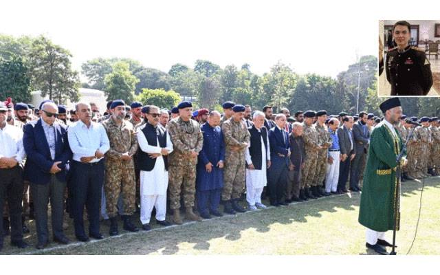 ڈیرہ اسماعیل خان سرزمینِ پاک کا سپاہی سپردِ خاک وزیراعظم اور فیلڈ مارشل شریک