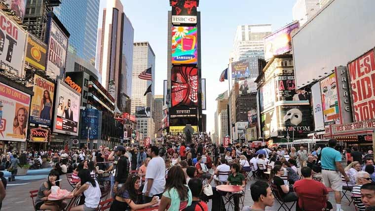 امریکی تاریخ کا طویل ترین حکومتی شٹ ڈاؤن ہزاروں پروازیں منسوخ ہونے کا خدشہ