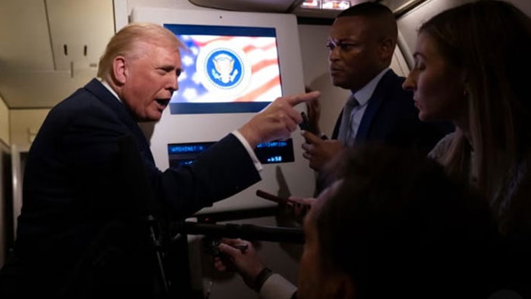 امریکی صدر ڈونلڈ ٹرمپ معروف عالمی جریدے بلومبرگ کی خاتون صحافی کیتھرین لوسی کے ساتھ ناروا سلوک کی ویڈیو وائرل