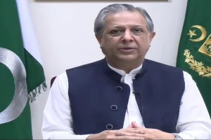 وفاقی وزیر برائے قانون و انصاف و انسانی حقوق سینیٹر اعظم نذیر تارڑ نےکہا ہے کہ  پاکستان منصفانہ جدوجہد میں کشمیریوں کے ساتھ مضبوطی سے کھڑاہے