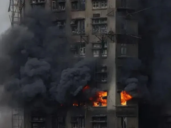 ہانگ کانگ کے رہائشی کمپلیکس میں آتشزدگی سے 55 افراد ہلاک