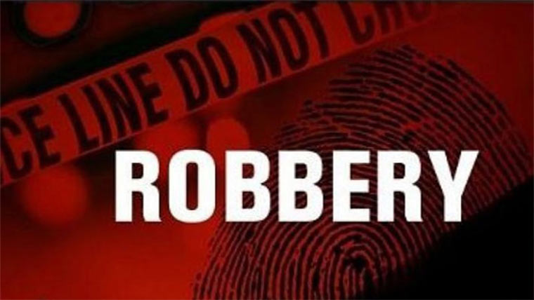 کراچی ڈیفنس میں چور 80تولے سونا اور ڈائمنڈ جیولری لے اڑے