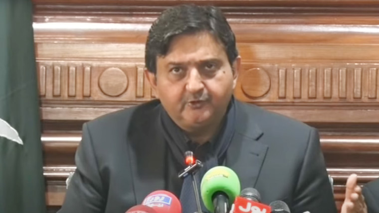 پی ٹی آئی مقدس مقامات کا احترام نہیں کرتی تو اسمبلی کا کیا کرے گی ملک احمد خان