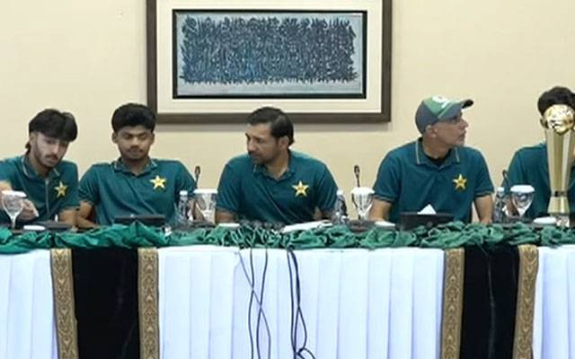 وزیراعظم سے انڈر 19کرکٹ ٹیم کی ملاقات ایک ایک کروڑ روپے انعام کا اعلان