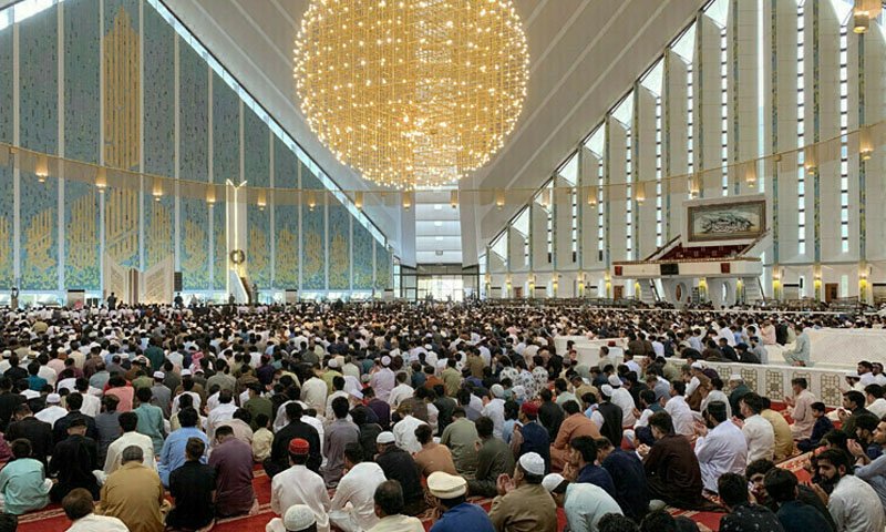 ملک بھر میں عیدالفطر کے روح پرور اجتماعات ملکی سلامتی اور امت مسلمہ کیلئے خصوصی دعائیں