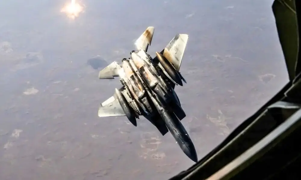 ایران کی پاسداران انقلاب نے امریکی جنگی طیارہ مار گرانے کا دعویٰ کیا ہے