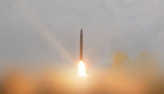 ایران نے بحر ہند میں امریکی برطانوی فوجی اڈے ڈیگو گارشیا پر میزائل داغ دیے