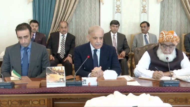 مشرق وسطیٰ کشیدگی پاکستان نے تنازع میں کمی کیلئے ہر ممکن کوشش کی پارلیمانی رہنماؤں کو بریفنگ