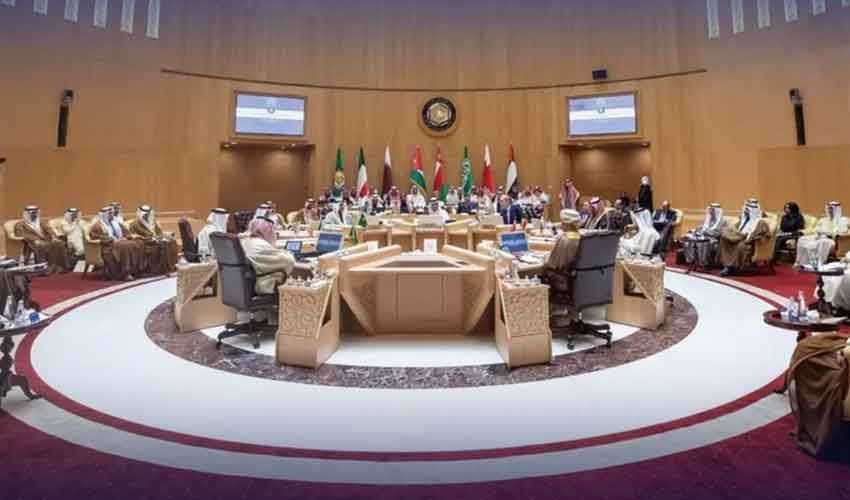عرب اور اسلامی ممالک کا مشاورتی اجلاس خلیجی ریاستوں کو دفاع کا حق حاصل ہے ایرانی حملوں کی مذمت