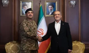 فیلڈ مارشل عاصم منیر کا دورہ ایران مکمل صدر مسعود پزشکیان اور اعلیٰ قیادت سے اہم ملاقاتیں