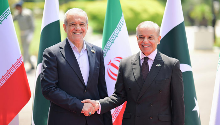 وزیراعظم اور ایرانی صدر کا رابطہ مسعود پزشکیان نے وفد کی پاکستان آمد کی تصدیق کردی