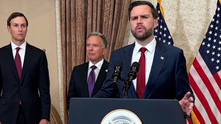 کسی ڈیل کے بغیر واپس جا رہے ہیں نائب امریکی صدر پریس بریفنگ کے بعد امریکا روانہ ہوگئے