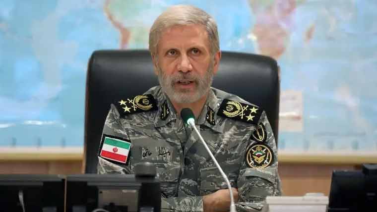 دشمنوں کی ہمیں غیر مسلح کرنے کی خواہش کبھی پوری نہیں ہوگی ایرانی آرمی چیف
