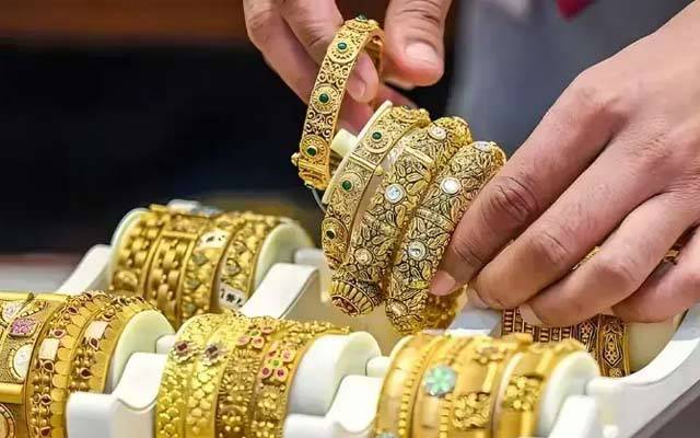 سونے کی قیمتوں میں اچانک بڑی کمی