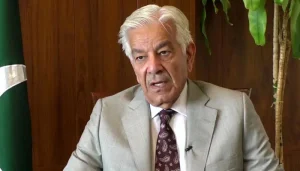 امریکا ایران ثالثی میں مثبت نتیجے کے قریب آہستہ آہستہ پہنچے ہیں خواجہ آصف