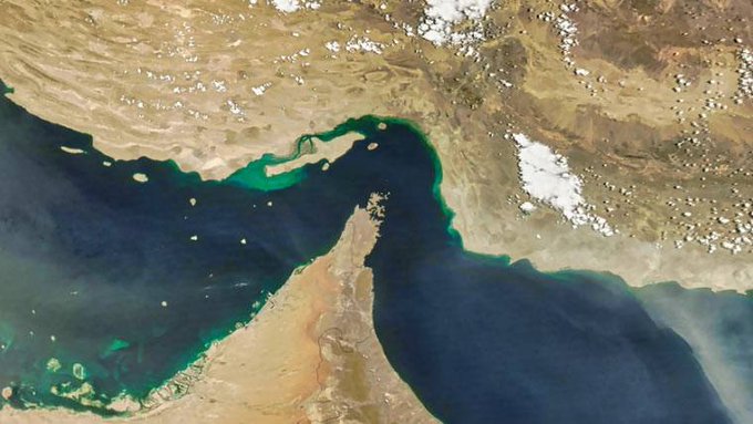 ایران کا چین اور روس کو آبنائے ہرمز پر خصوصی سہولتیں دینے کا اعلان