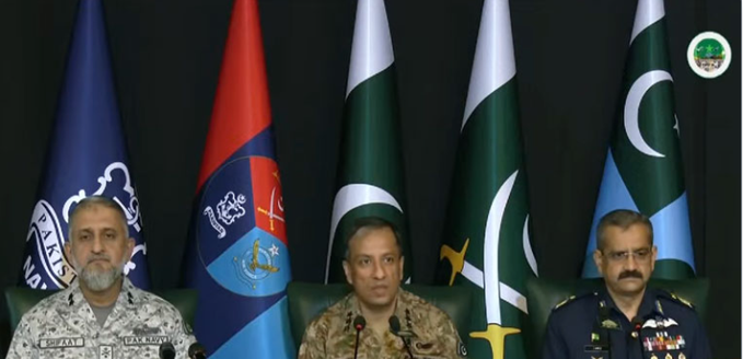 بھارت کا دہشت گردی ڈرامہ ہمیشہ کیلئے دفن پانچ گنا بڑے دشمن کو ہر محاذ پر شکست دی پاک فوج