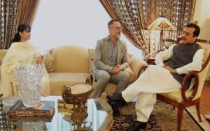 چیئرمین سینیٹ سید یوسف رضا گیلانی کی امریکی قونصل جنرل اسٹیٹسن سینڈرز سے ملاقات