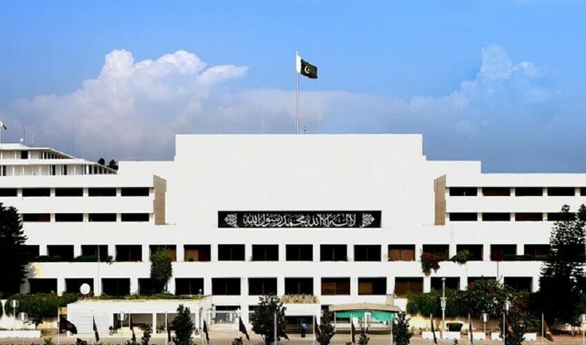 بجٹ میں اراکین پارلیمنٹ کے لاجز کی تعمیر کیلئے ڈیڑھ ارب روپے مختص کرنے کی تجویز