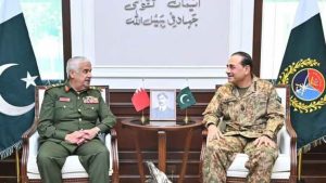 بحرین نیشنل گارڈ کے کمانڈر کی فیلڈ مارشل اور مسلح افواج کے سربراہان سے ملاقات