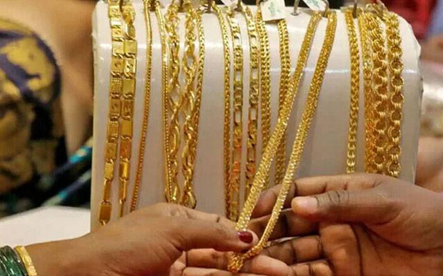 سونے اور چاندی کی قیمتوں میں بڑی کمی ہوئی ہے