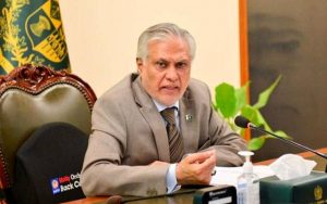 پیٹرولیم مصنوعات کی قیمتوں میں کمی کر رہے ہیں اسحاق ڈار