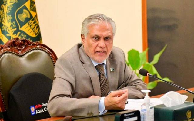 پیٹرولیم مصنوعات کی قیمتوں میں کمی کر رہے ہیں اسحاق ڈار