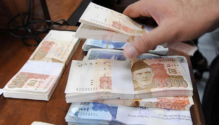 پاکستان کا مالی خسارہ 22 سال کی کم ترین سطح پر آگیا اعلامیہ وزارت خزانہ