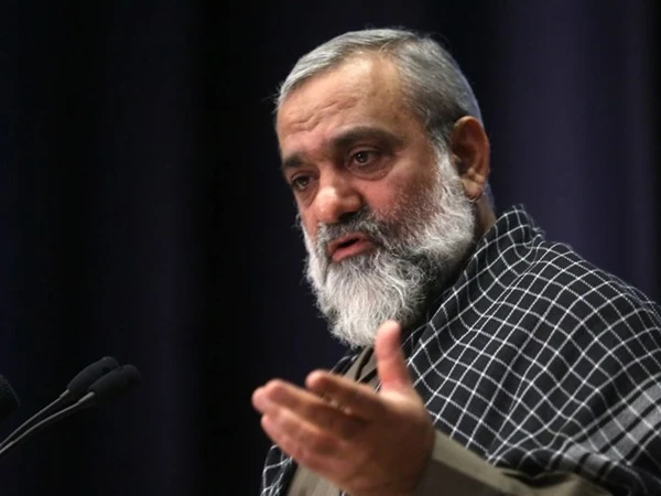 ایران کی نئی فوجی حکمتِ عملی دشمن کی سرزمین پر حملوں کی صلاحیت حاصل کرنے کا حکم