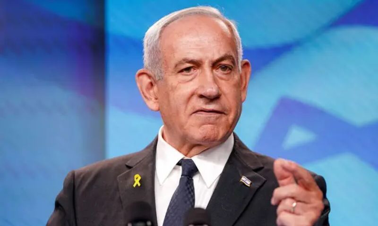 موساد اور سیکیورٹی اداروں کو ایران میں حکومت کا تختہ پلٹنے کی ہدایات جاری کر دی ہیں نیتن یاہو