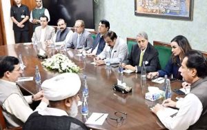 پی ٹی آئی کے مذاکرات کار ہر بات مان گئے محمود اچکزئی اور سہیل آٖفریدی نے کچھ نہیں مانا مذاکرات ناکام لانگ مارچ کا اعلان
