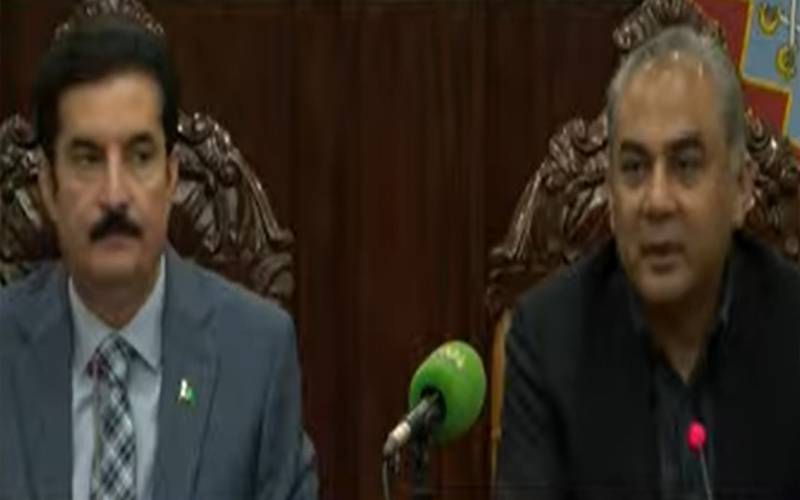 ترقیاتی منصوبوں کی قربانی دے سکتے ہیں سکیورٹی پر سمجھوتہ نہیں ہوگا گورنر کے پی