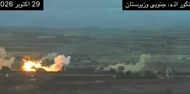 جنوبی وزیرستان پاک فوج کا سرحد پر افغان طالبان کی فائرنگ کا بھرپور جواب متعدد چوکیاں تباہ